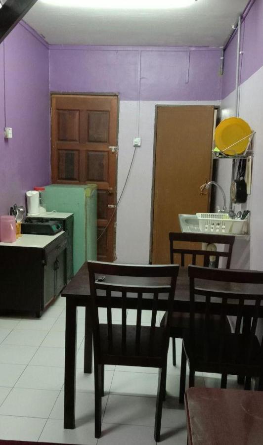 Bajet Homestay - Low Cost Houses Kuantan Kültér fotó